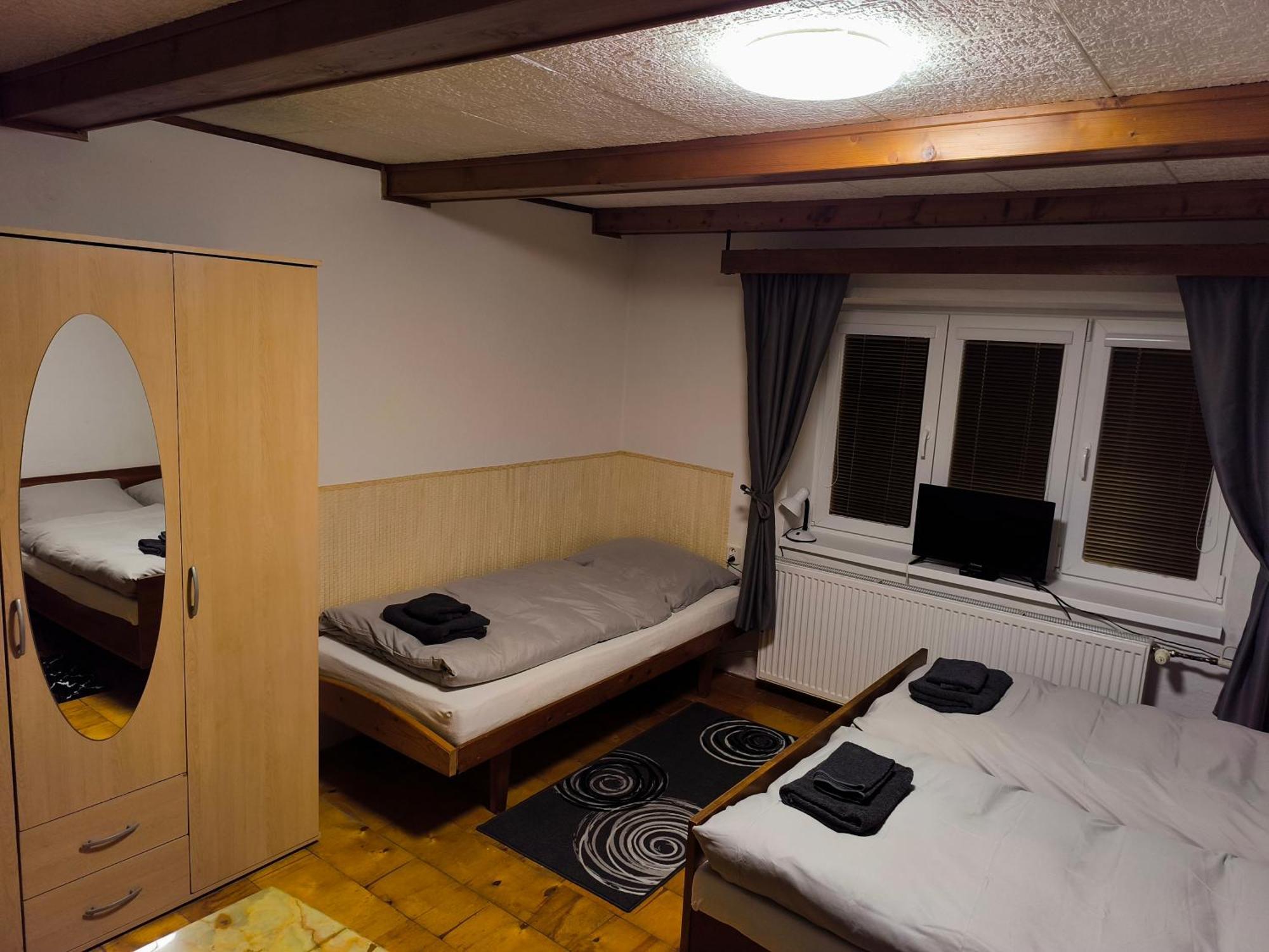 Podhorsky Apartman Materidouska Desna  Luaran gambar